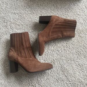 Aquatalia Fayren Suede Ankle Boots Chestnut Women's Size 9.5 NIB